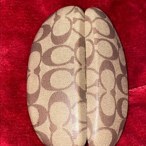 Coach monogram canvas logo sunglasses case - Picture 4 of 11